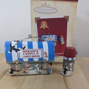 Hallmark Looney Tunes Porky's Mini Lunch Box Ornament Keepsake Metal Warner Bros